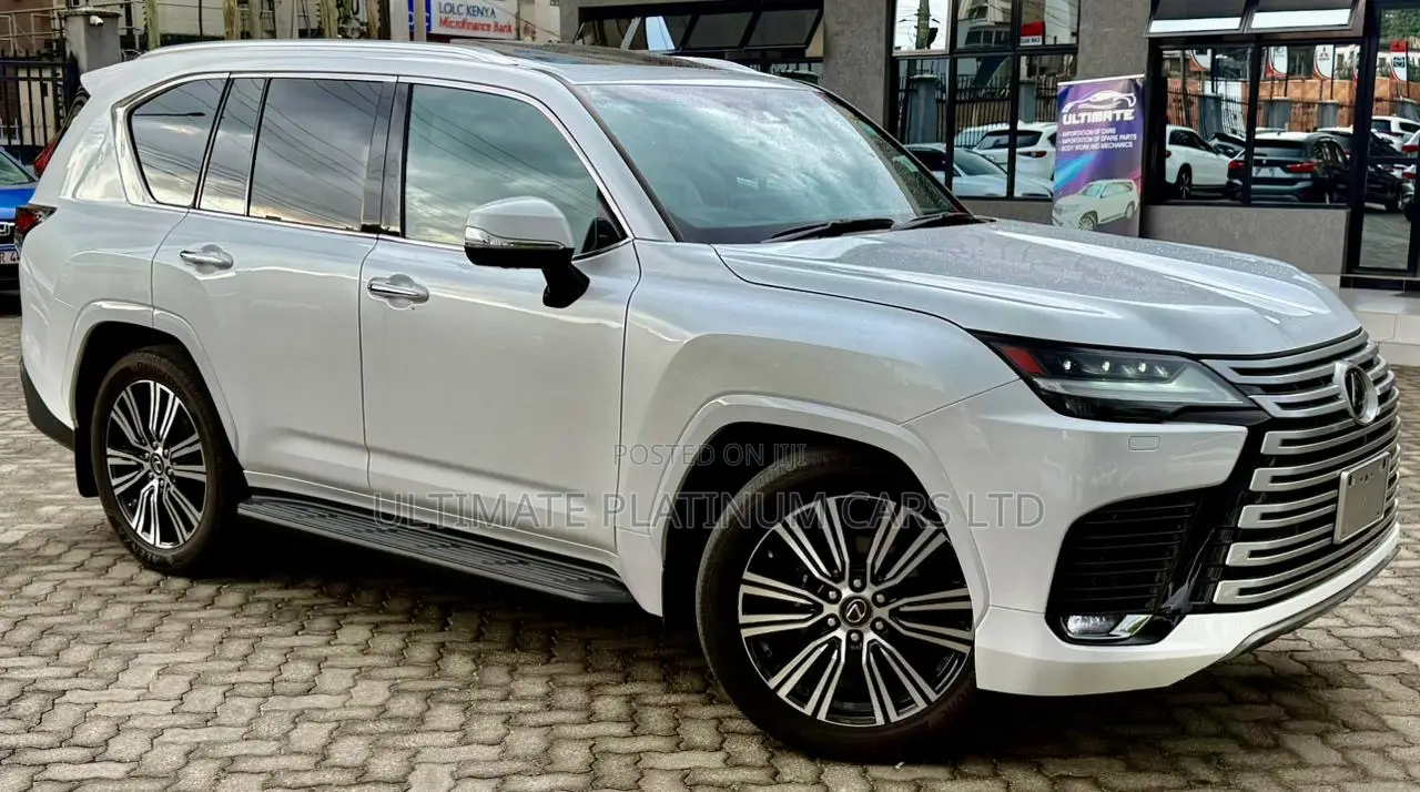 Lexus LX 600 2022 Pearl