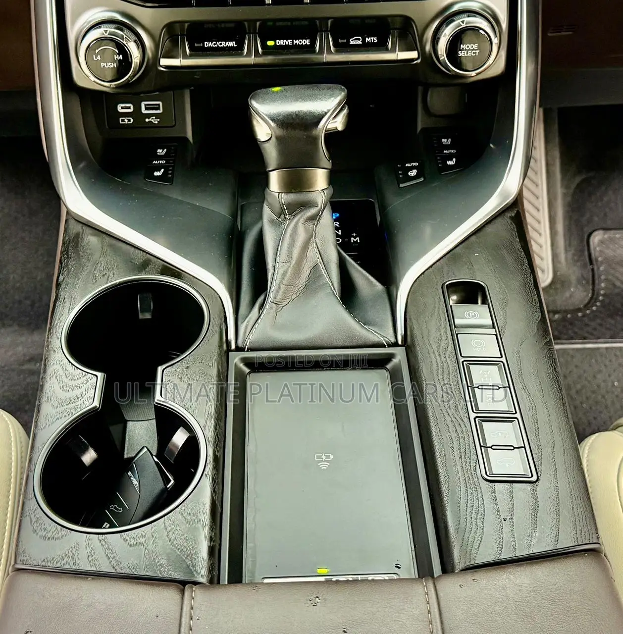 Lexus LX 600 2022 Pearl