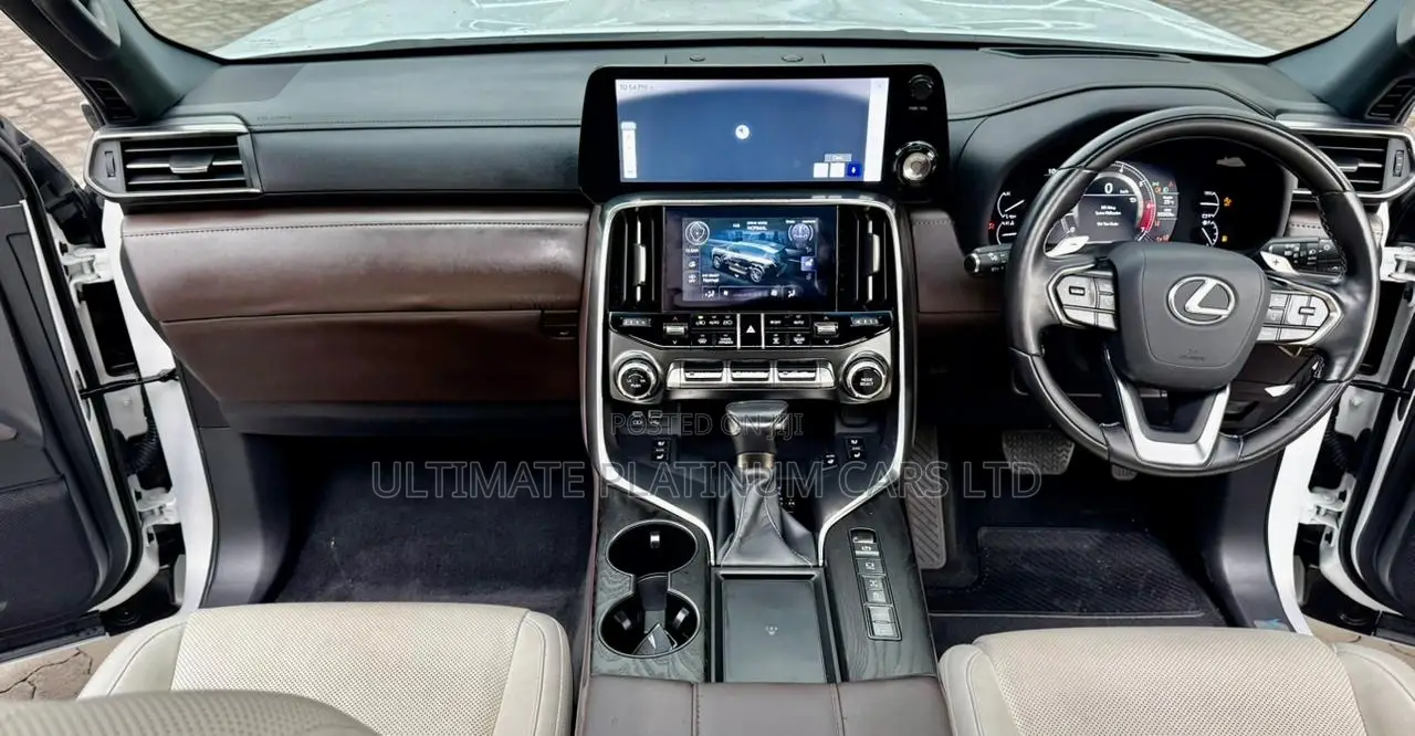 Lexus LX 600 2022 Pearl