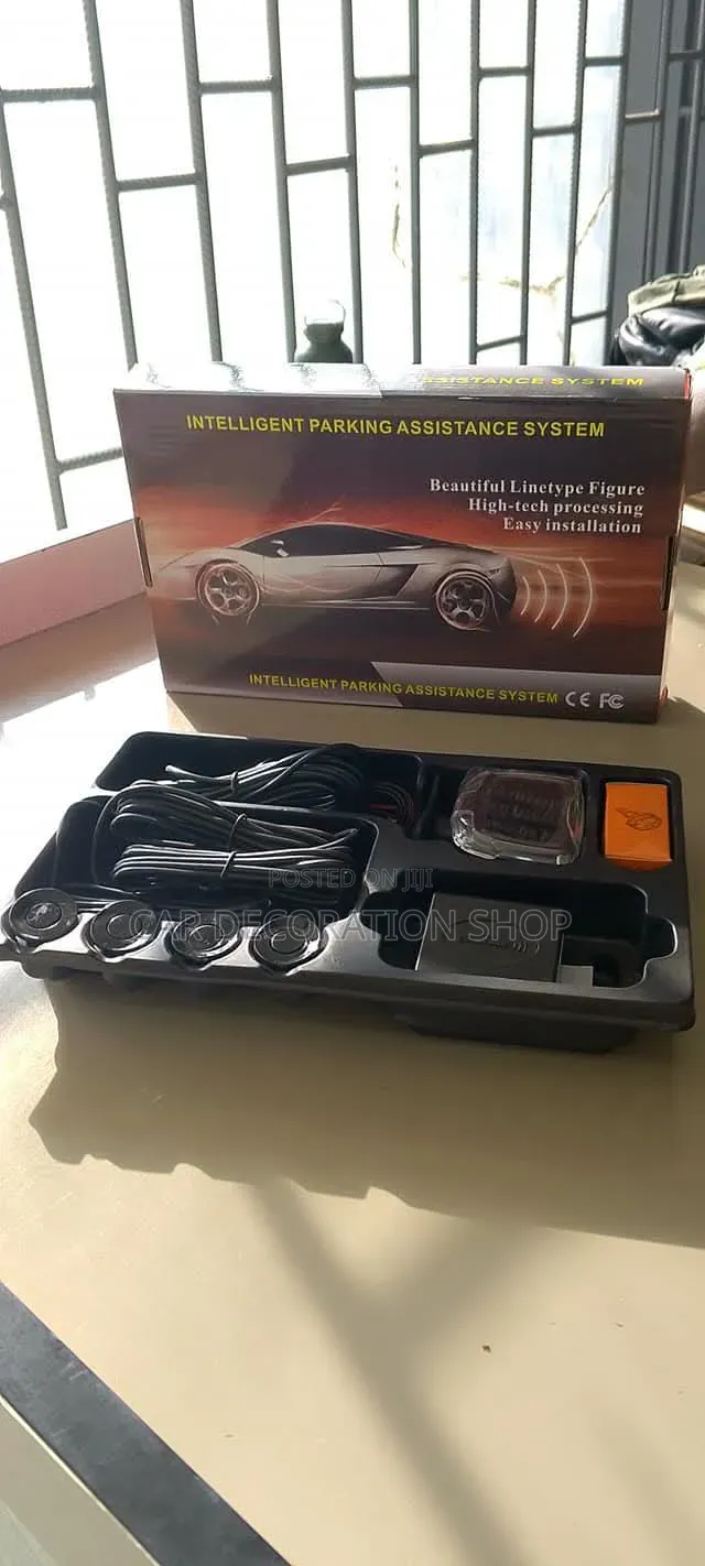 4 Sensor Car Parking Backup System Detect Obstacles Up to 2.5m Away