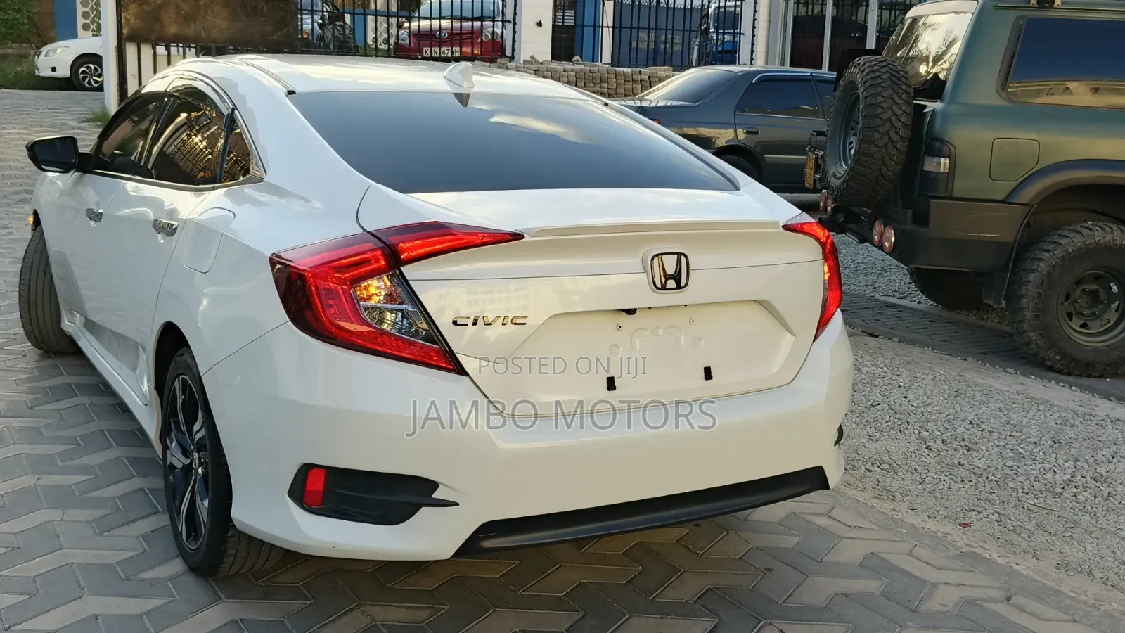 Honda Civic EX Sedan 2020 White