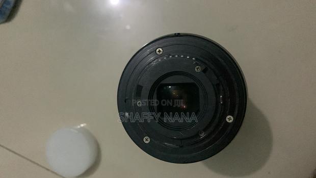 70-300mm Nikon Zoom Lens - thumbnail 3