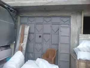 Prime Shop to Let at Ferry Area - Mombasa City (Island)