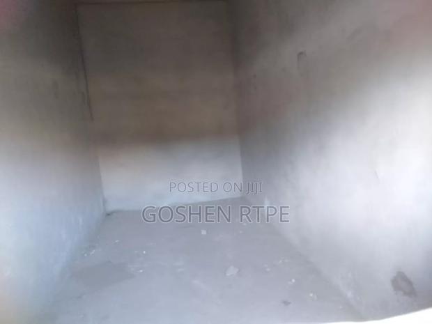 Prime Shop to Let at Ferry Area - Mombasa City (Island) - thumbnail 4