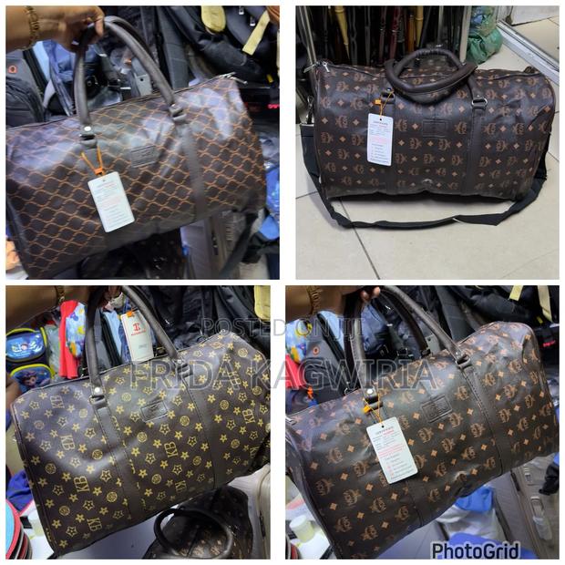 New Sleek Gym Bag/ Travel Duffle Bag