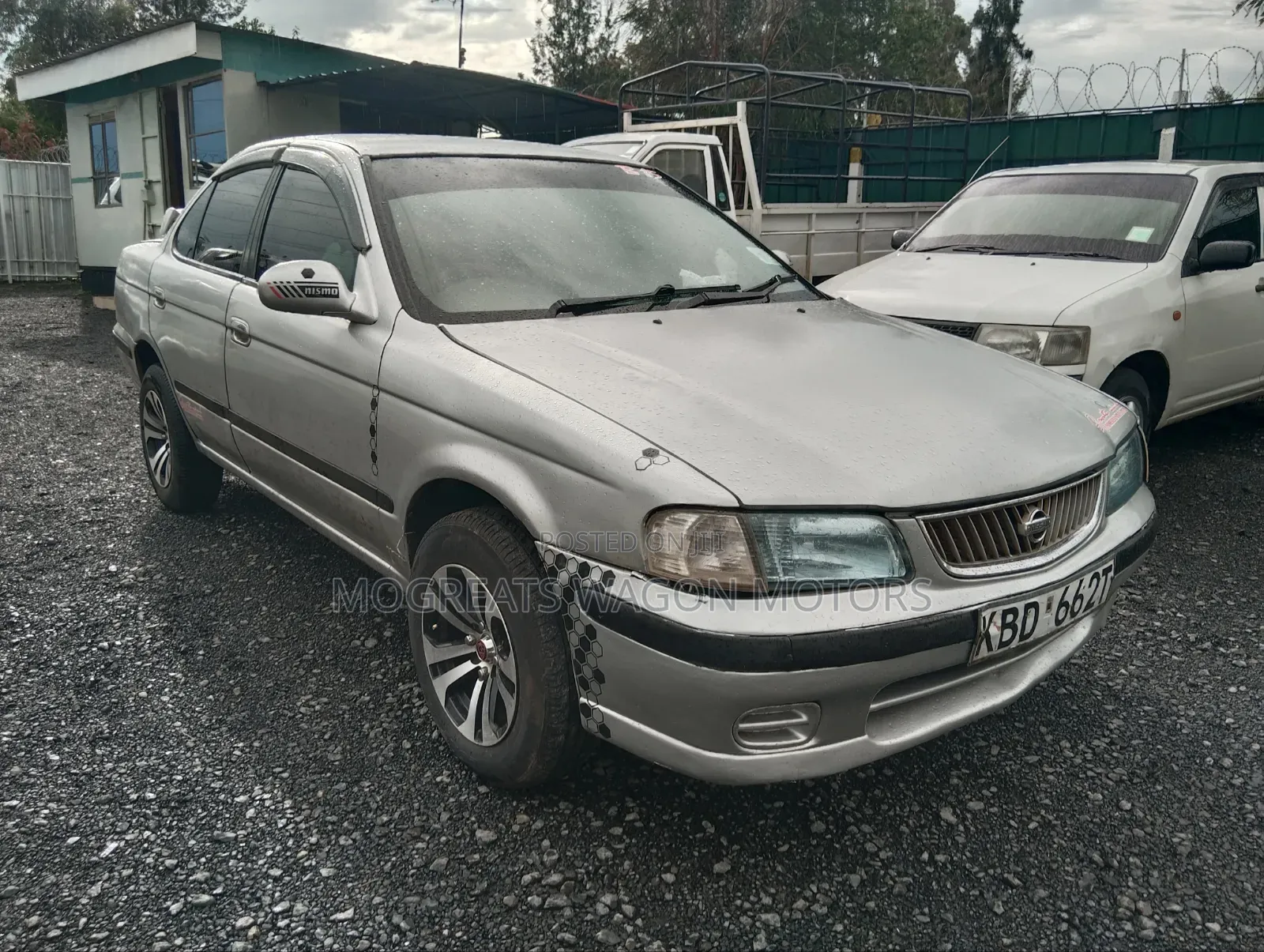 Nissan Sunny 2003 Silver