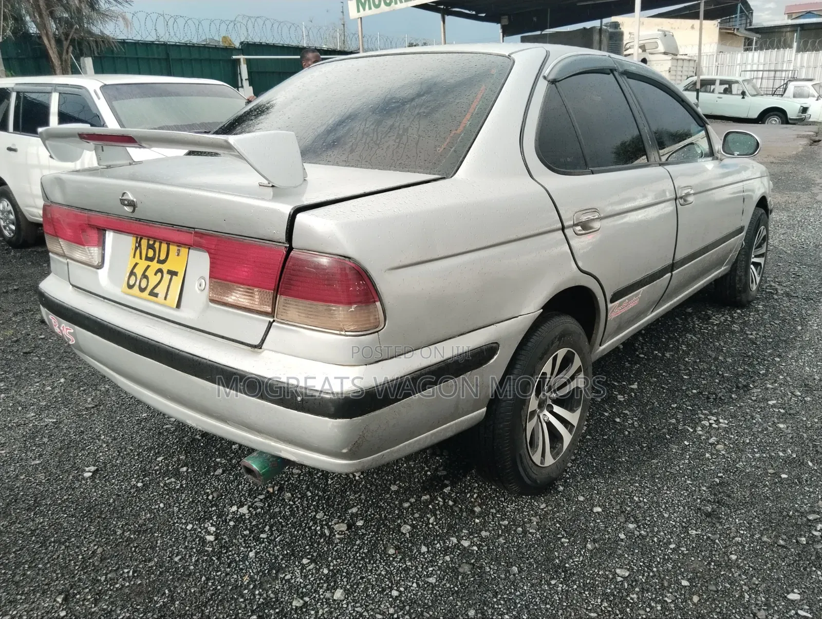 Nissan Sunny 2003 Silver