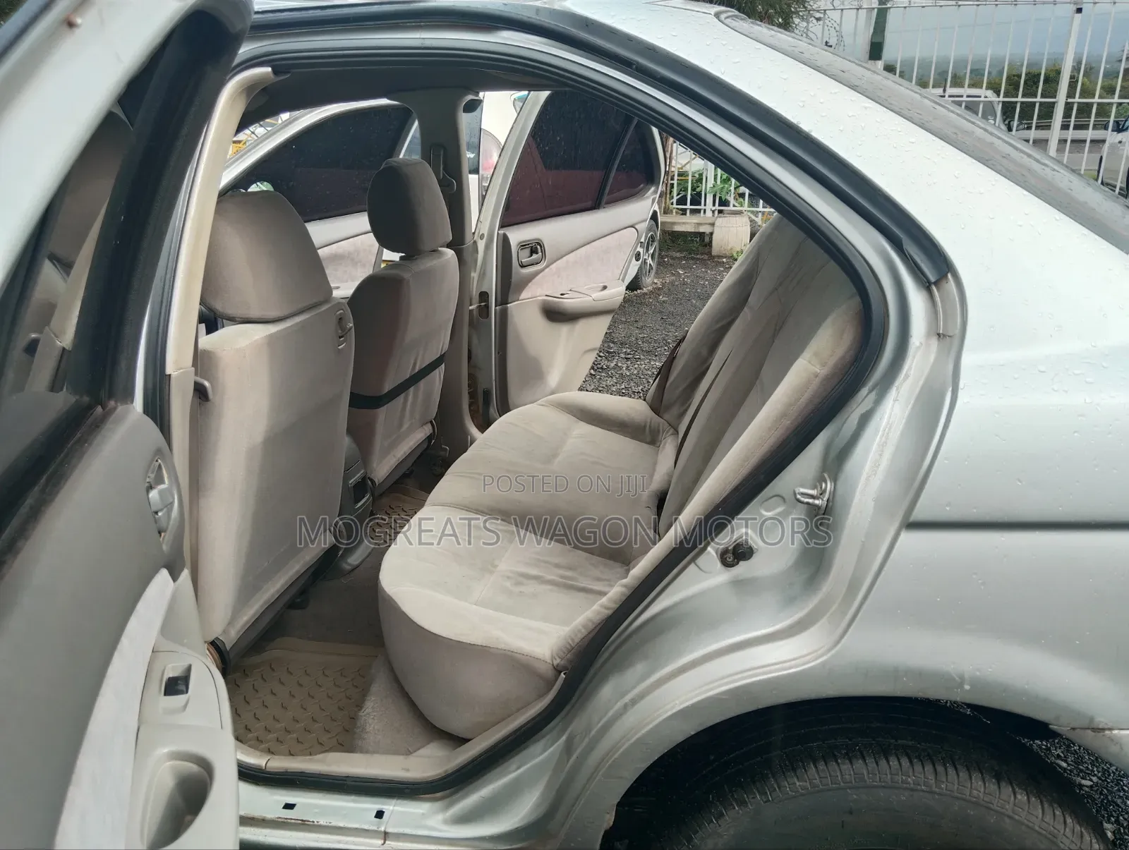 Nissan Sunny 2003 Silver