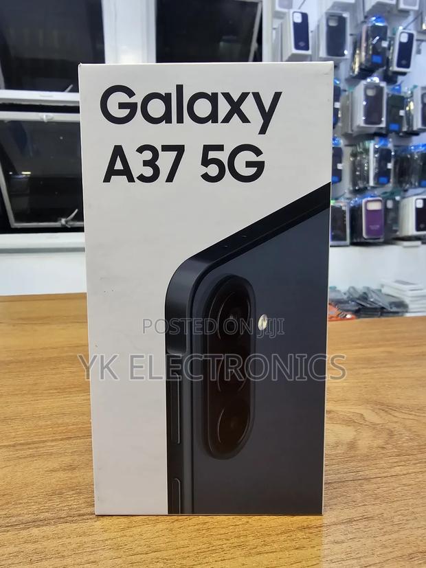 New Samsung Galaxy A37 256 GB Black - thumbnail 2
