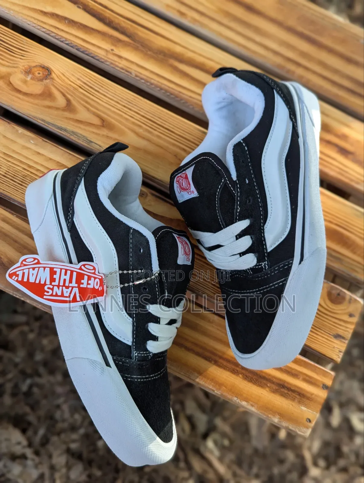 Vans Black/White Sneakers - Classic Skate Street Shoes