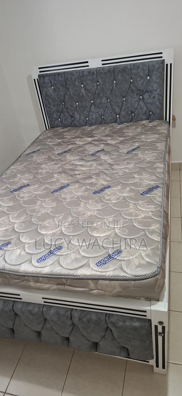 Grey 4 by 6 Bed and Mattress - thumbnail 6