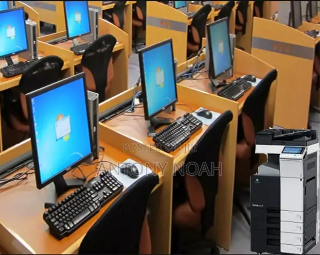 Cyber Cafe Attendant