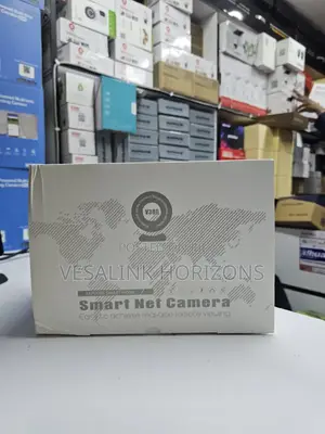 V380 4g White Tripple Lens Camera