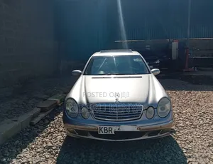 Mercedes-Benz E240 2004 Gray