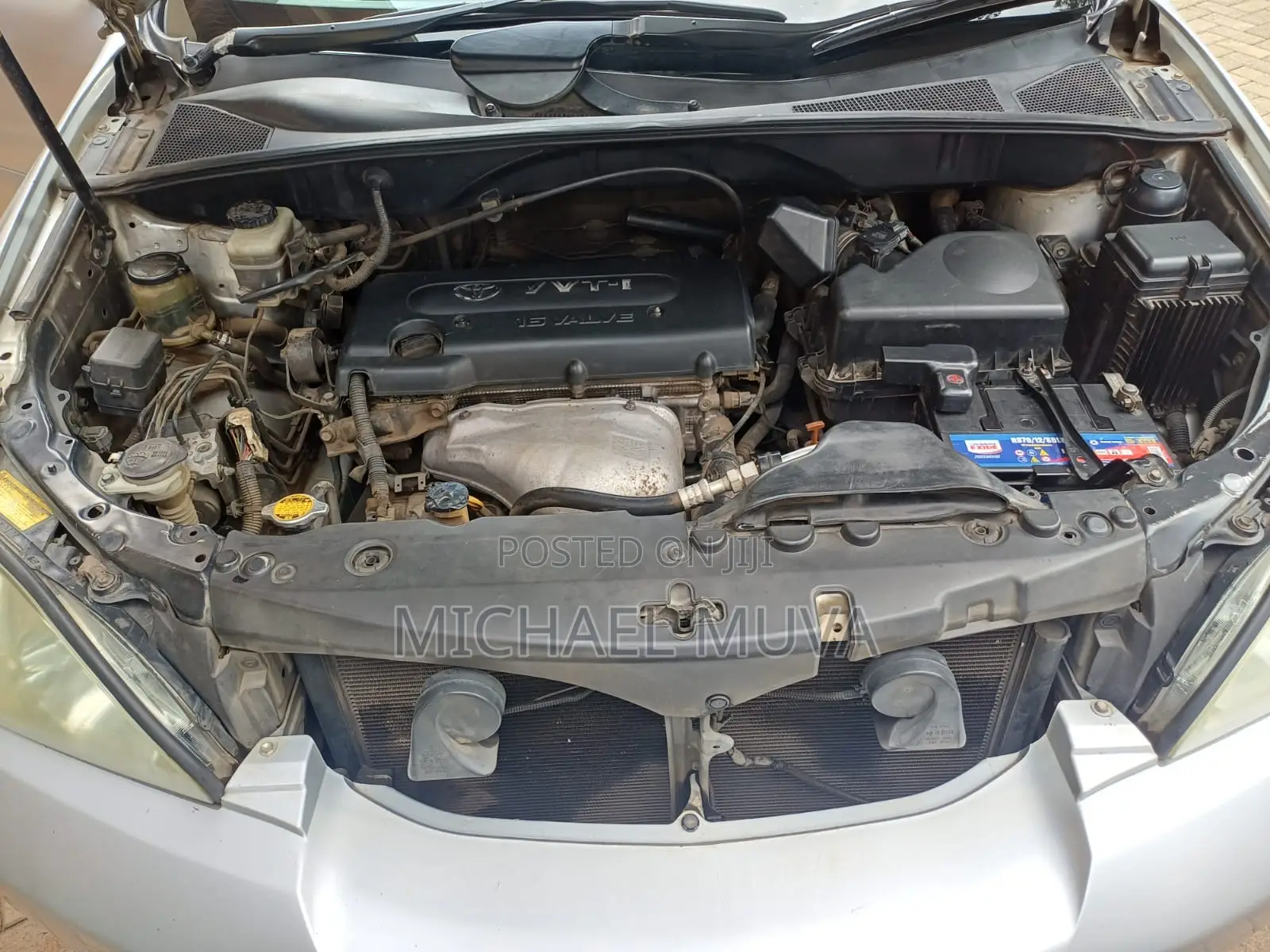 Toyota Harrier 2.4 2010 Silver