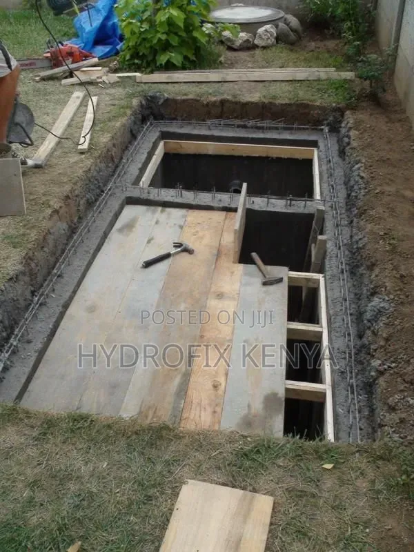 Certified Plumber and Water Technician