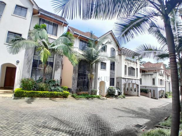 5bdrm Townhouse / Terrace in Convent Drive, Muthangari for rent
