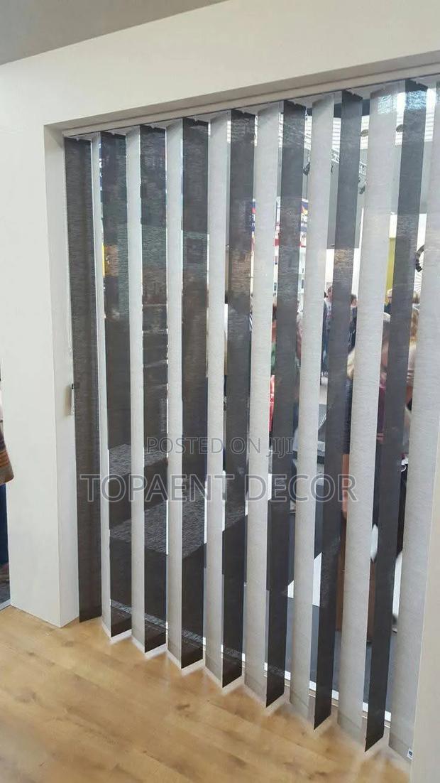 Black and White Adjustable Slats for Vertical Window Blinds