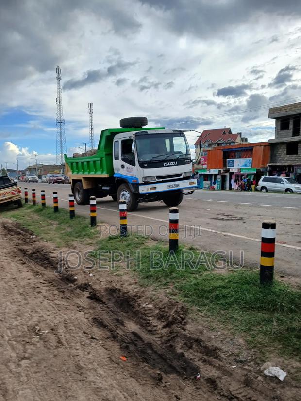 Isuzu Tipper - thumbnail 4