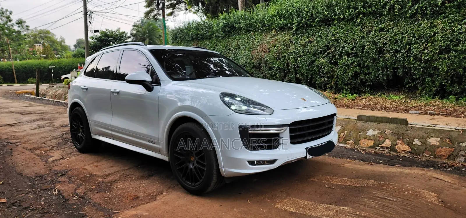 Porsche Cayenne GTS AWD 2016 White