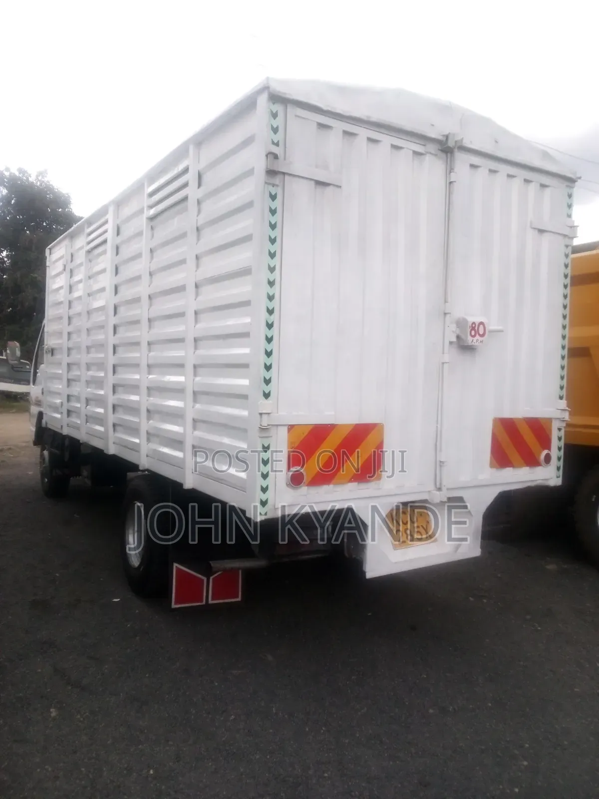 Isuzu NPR Kcu