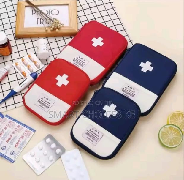 Portable Cute Doctor's Pouch