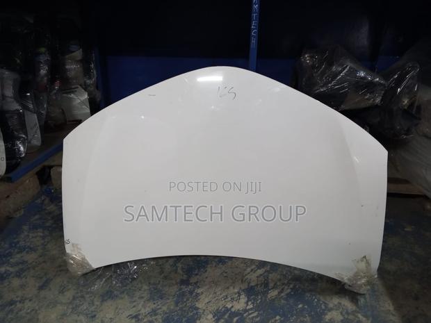 Toyota Fielder 165 Bonnet