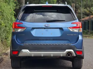 Subaru Forester 2.5i Premium AWD 2018 Blue