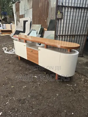 Oval Natural Tv Stand (6ft)