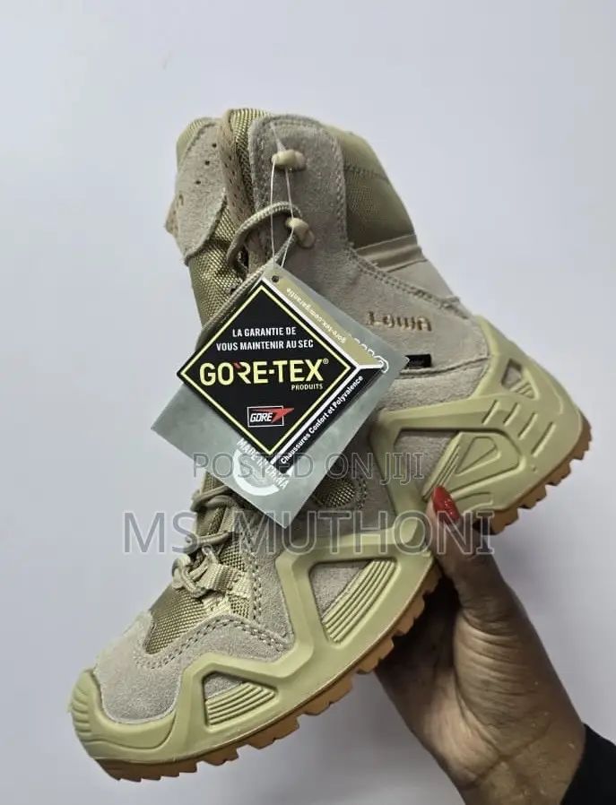 Lowa Tactical Military Combat Boots With a Gore-Tex Liner Size 40-45