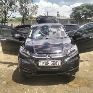 Honda Vezel 1.5 Hybrid 4WD 2017 Black