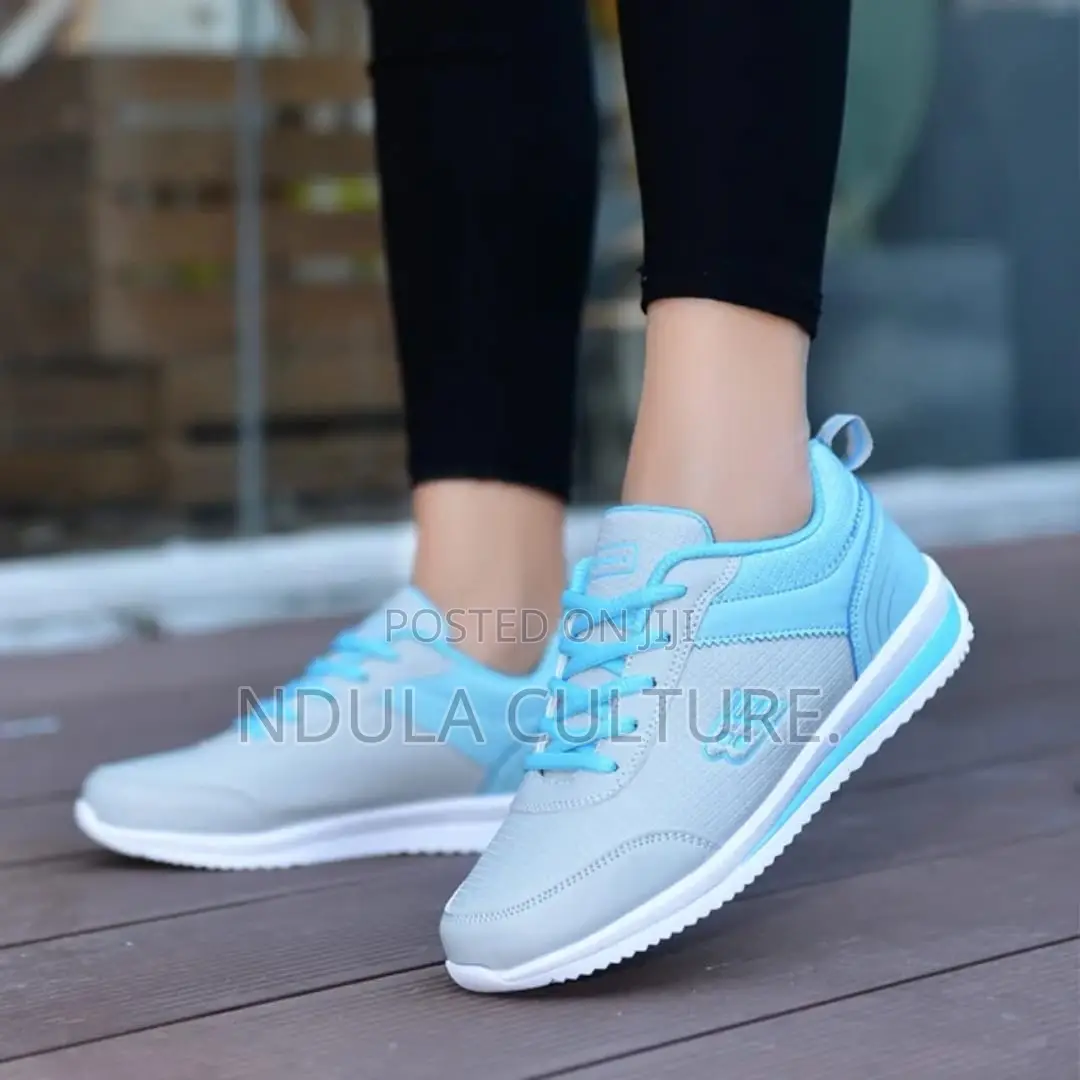 Trendy Cool Fashion Sneakers for Ladies