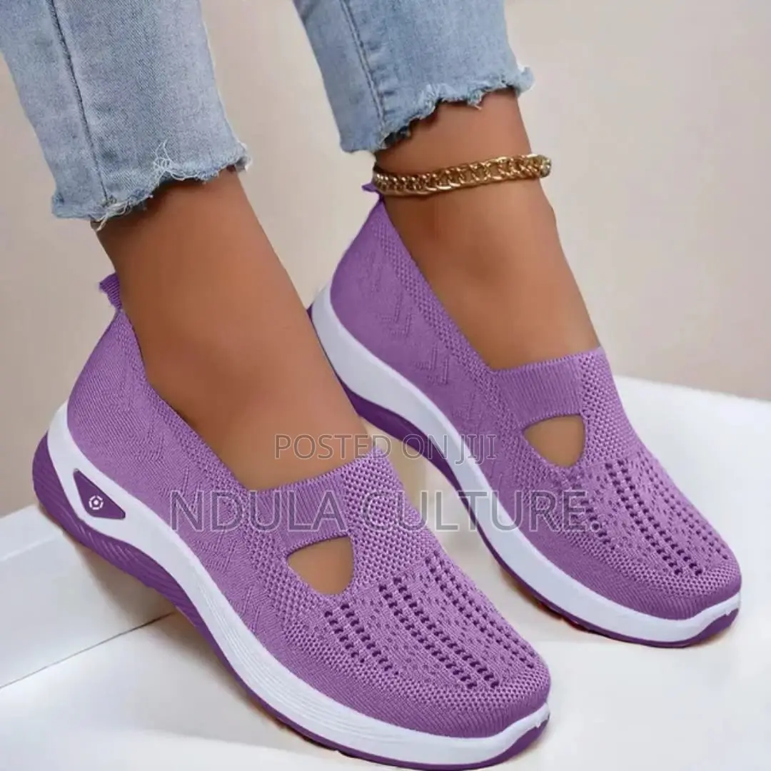 Lightweight Ladies Fashion Mesh Slip-Ons