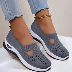 Lightweight Ladies Fashion Mesh Slip-Ons