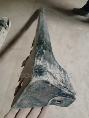 Mitsubishi Galant Fortis Running Board