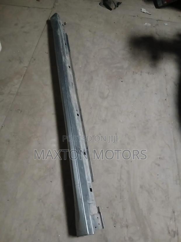 Subaru Sh5 Running Board - main view