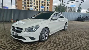 Mercedes-Benz CLA-Class CLA 180 Sedan 2016 White