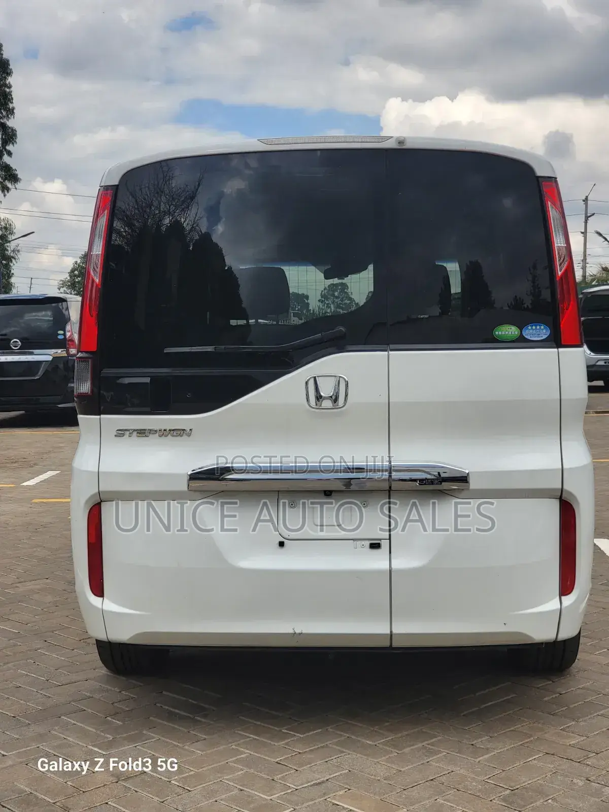 Honda Stepwgn 2017 White