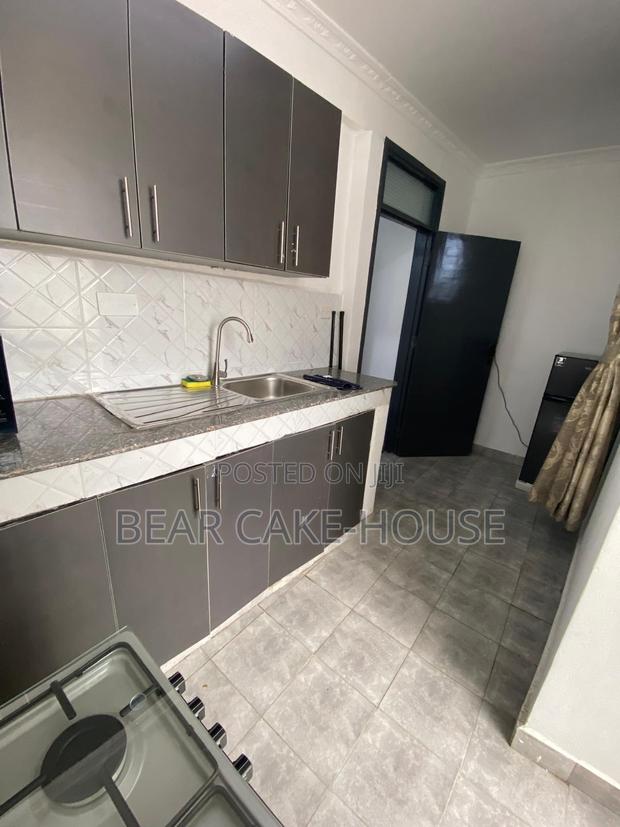 Grace Arcade Airbnb - thumbnail 3