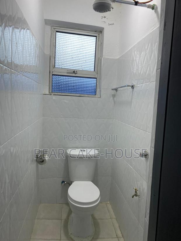 Grace Arcade Airbnb - thumbnail 6