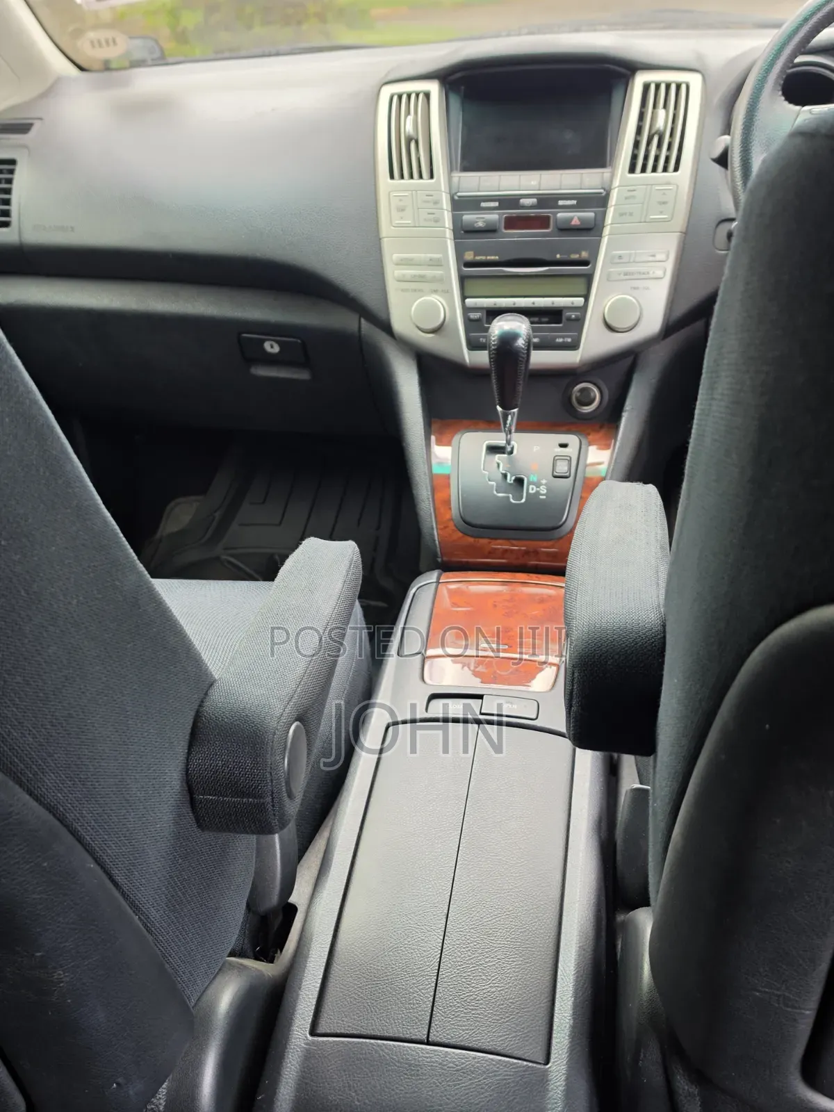 Toyota Harrier 2.4 2008 Black