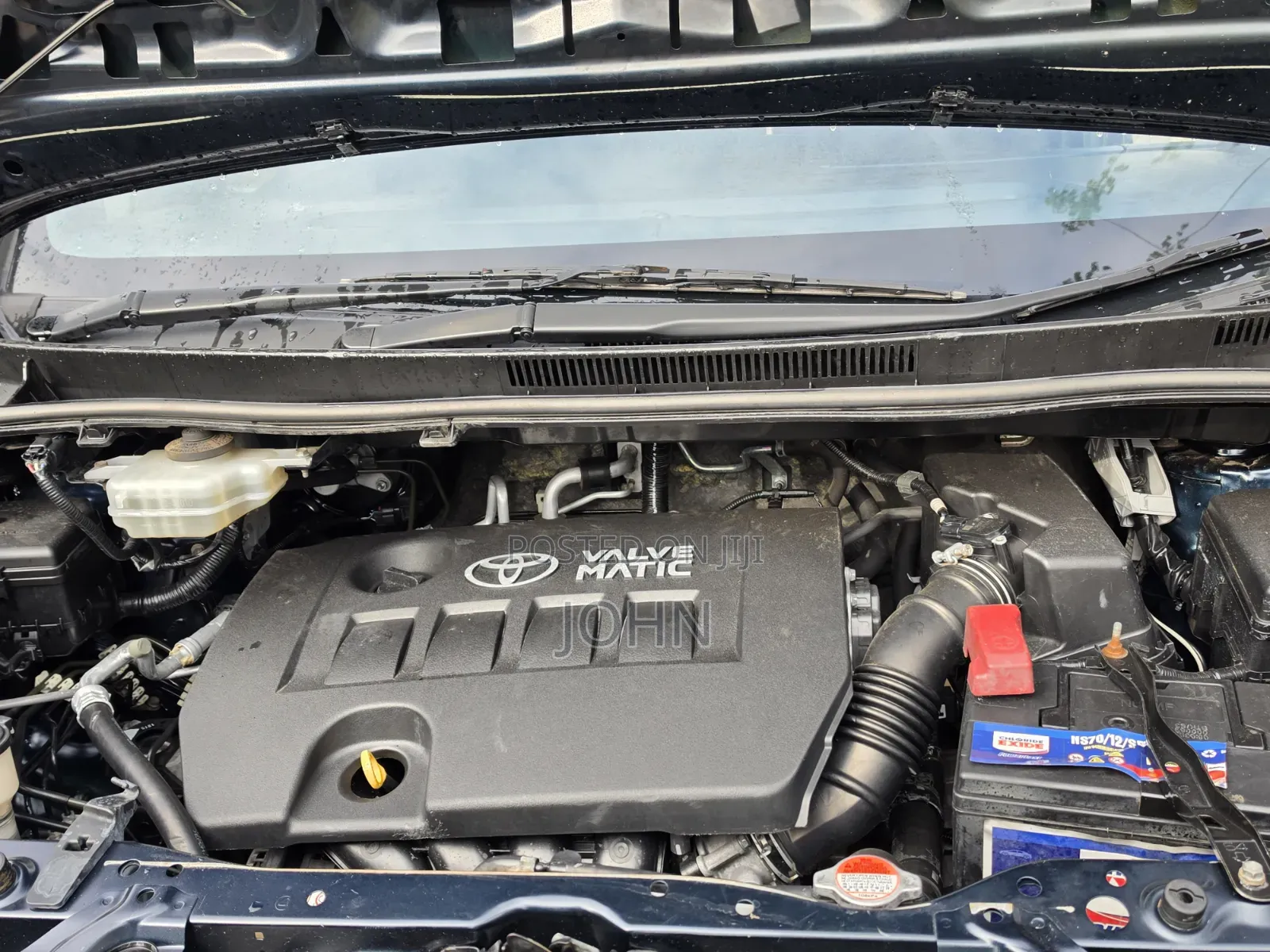 Toyota Voxy 2016 Blue