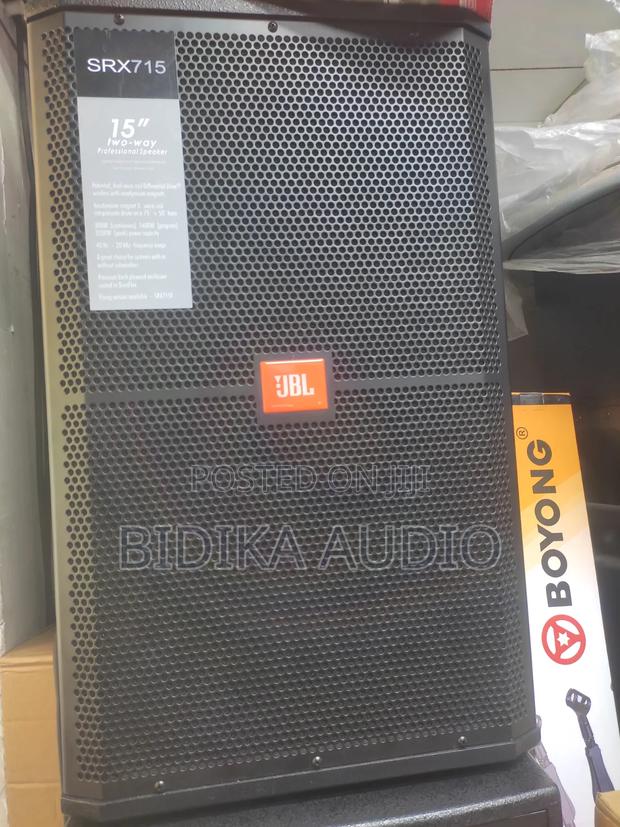 JBL Srx715 15" High-Power Two-Way Professional Speaker