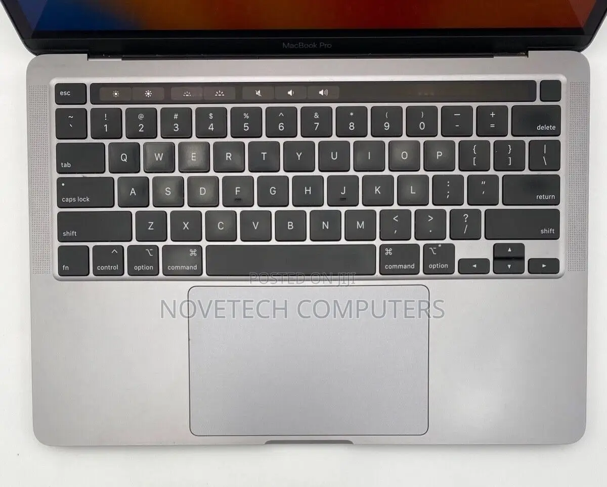 Laptop Apple MacBook Pro 2020 16GB Intel Core i7 SSD 512GB