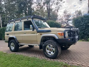 Toyota Land Cruiser 2014 Beige