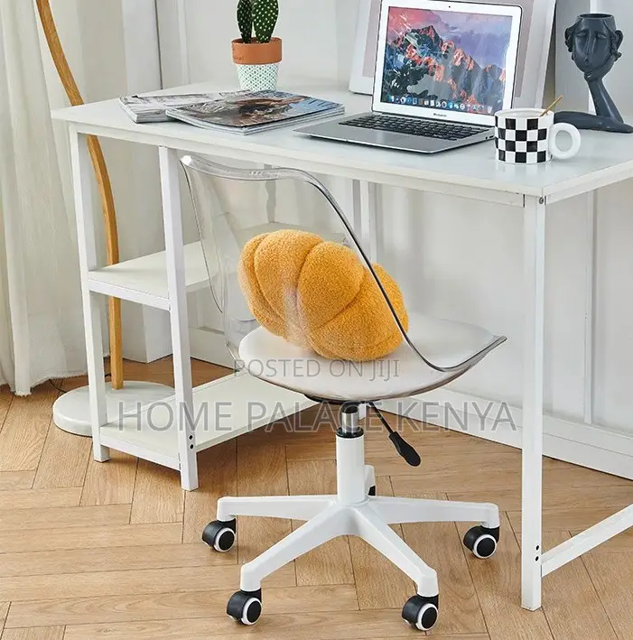 Makeup Chair: Plastic Swivel Chair With Adjustable Height With Wheels