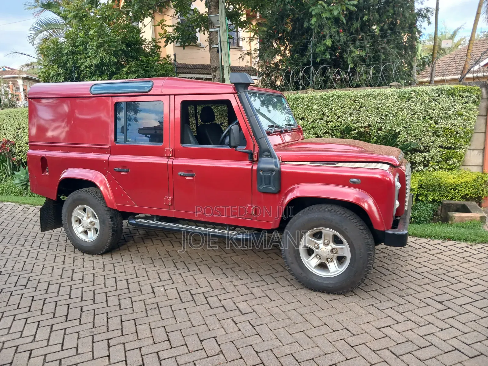 Land Rover Defender 2011 Red