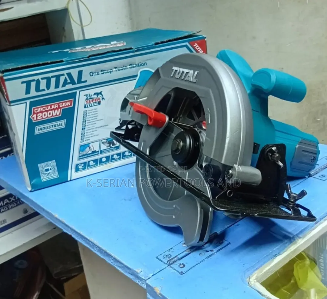 Total 1200w Circular Saw/ Electric Professional 7' Saw