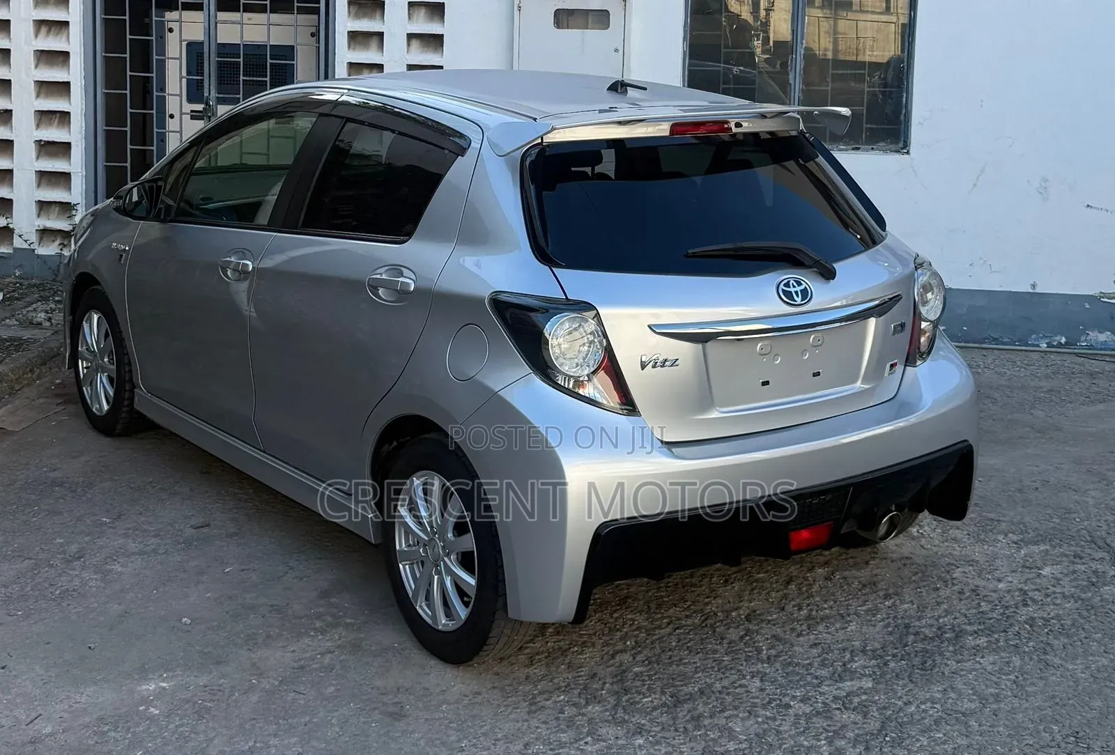 Toyota Vitz 2019 Silver
