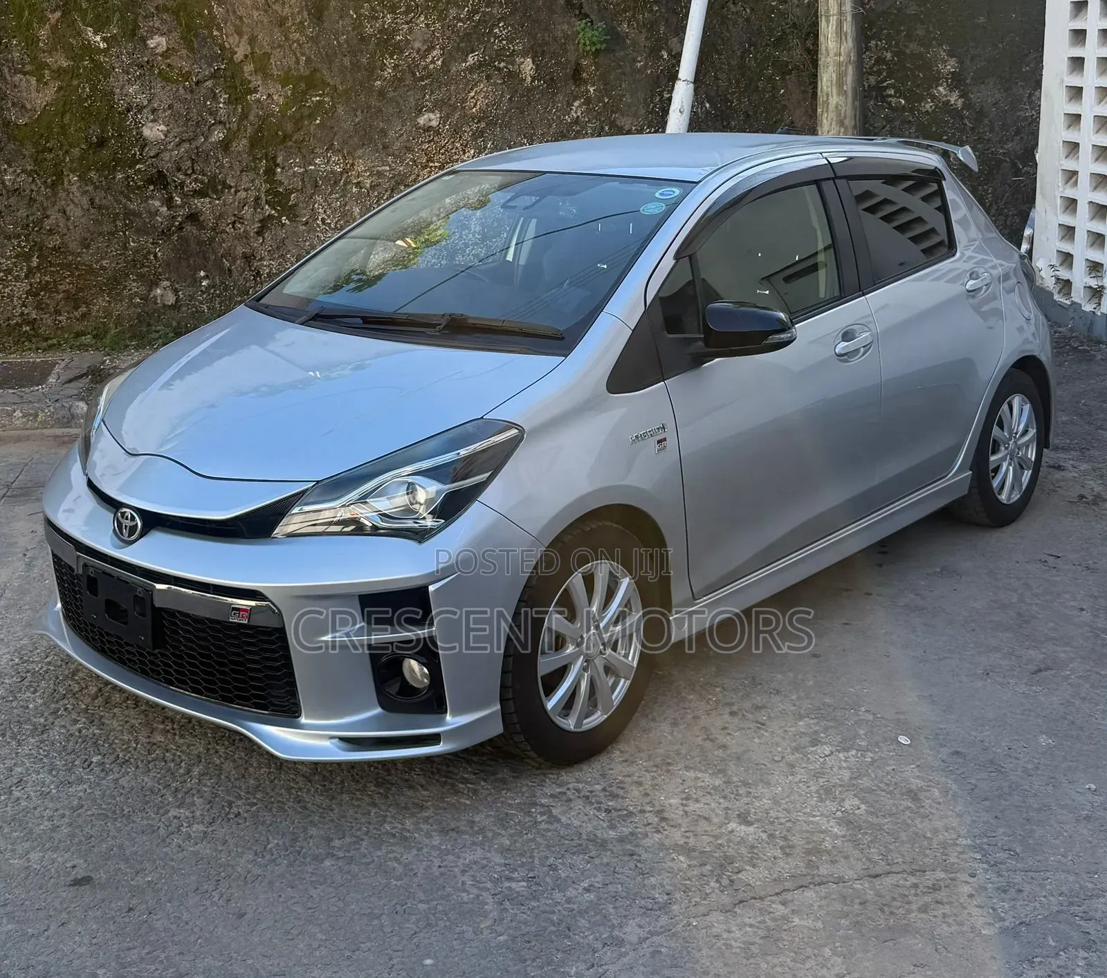 Toyota Vitz 2019 Silver